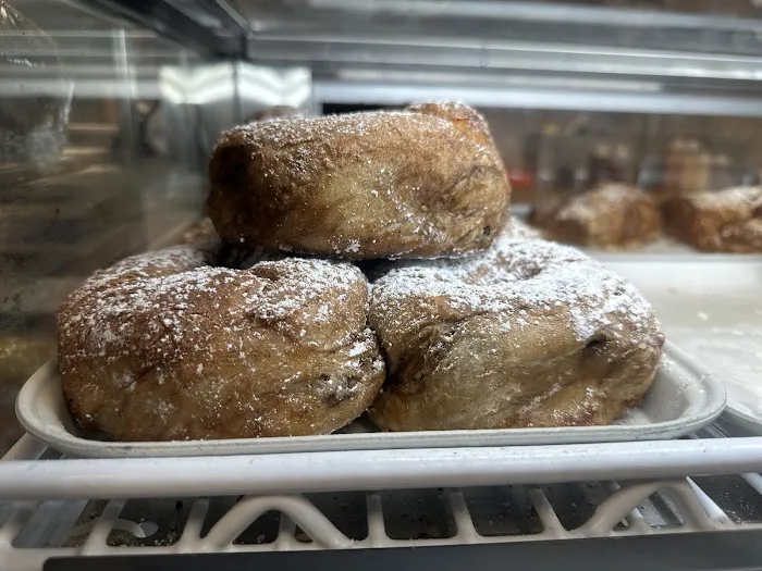 Glendale Bagels & Quality Deli Picture 6