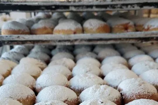 Country Bagels & Bakery