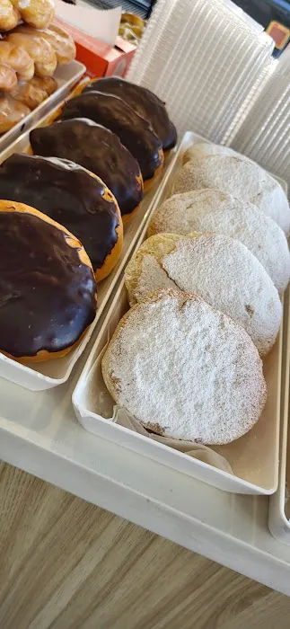 Country Bagels & Bakery Picture 8