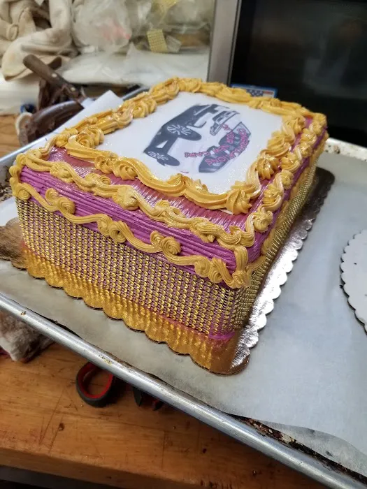 Shloimy's Bakery Picture 10