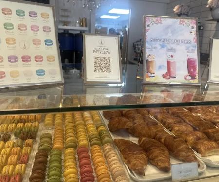 Le Parisien Bakery