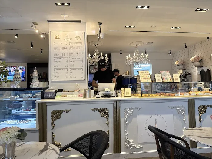 Le Parisien Bakery Picture 5
