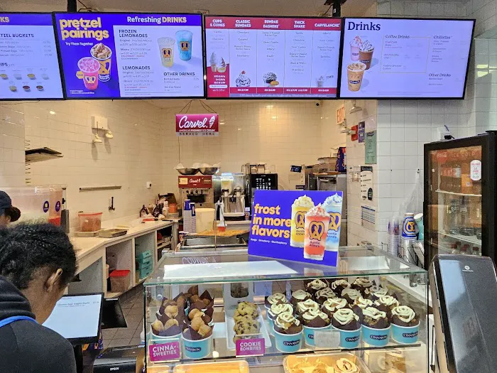 Cinnabon Picture 4
