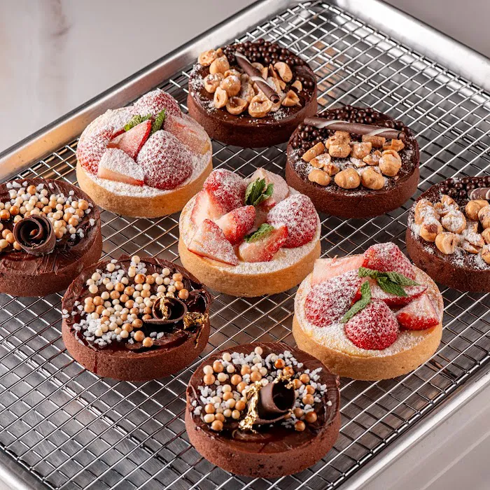 Maison Patisserie Picture 9