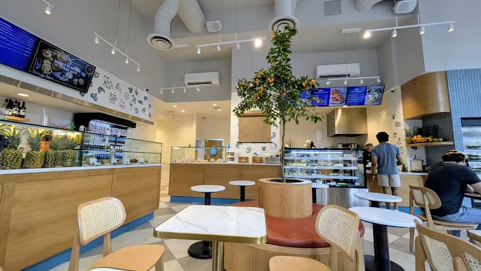 Maison Patisserie Picture 10
