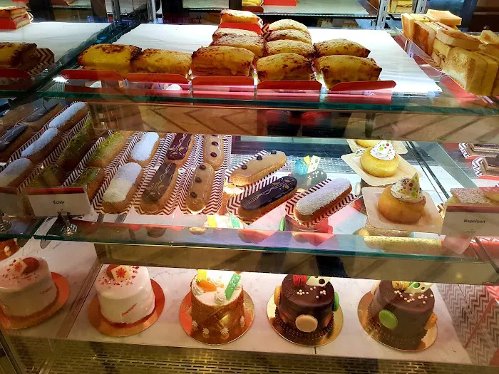 Pomme Palais Picture 1