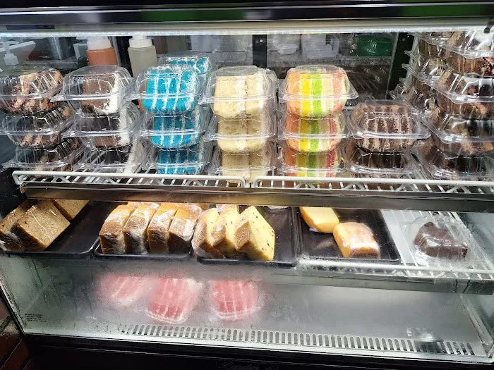 Tropical Taste Bakery & Restaurant Picture 8