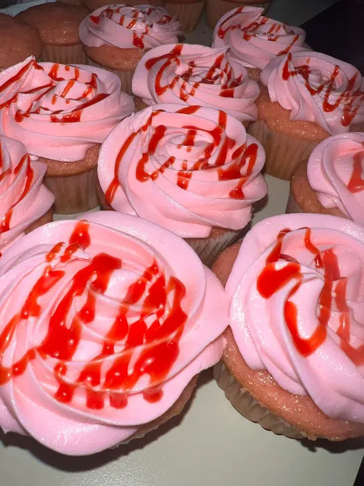 Deja's Cupcake Factory Picture 6