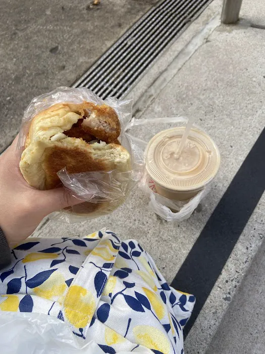 Jade Bakery Picture 1