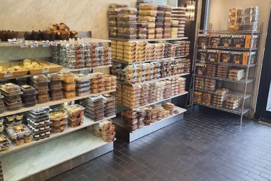 Shloimy's Bake Shoppe