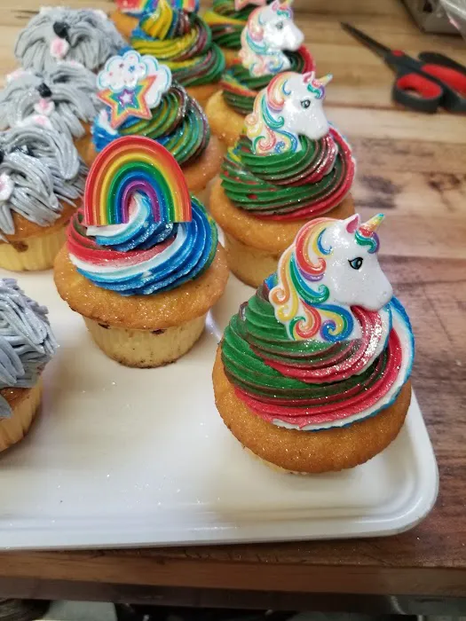 Shloimy's Bake Shoppe Picture 9