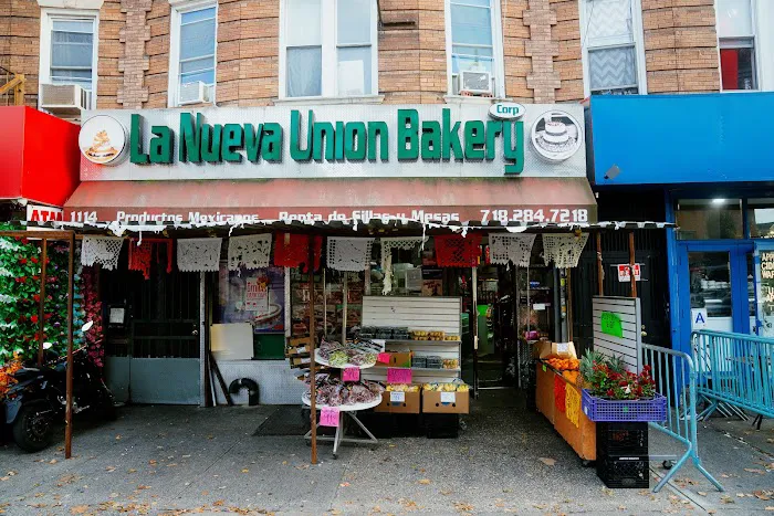 La Nueva Union Bakery Picture 2