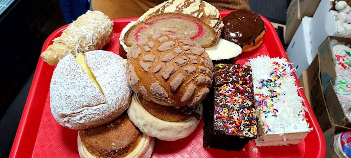 La Nueva Union Bakery Picture 1