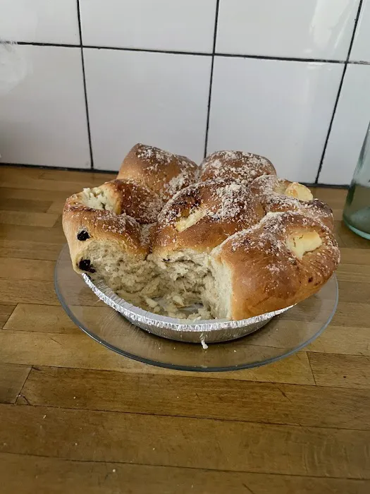Syrena Bakery Picture 5