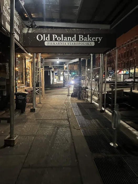 Old Poland Bakery Picture 6
