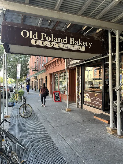 Old Poland Bakery Picture 5