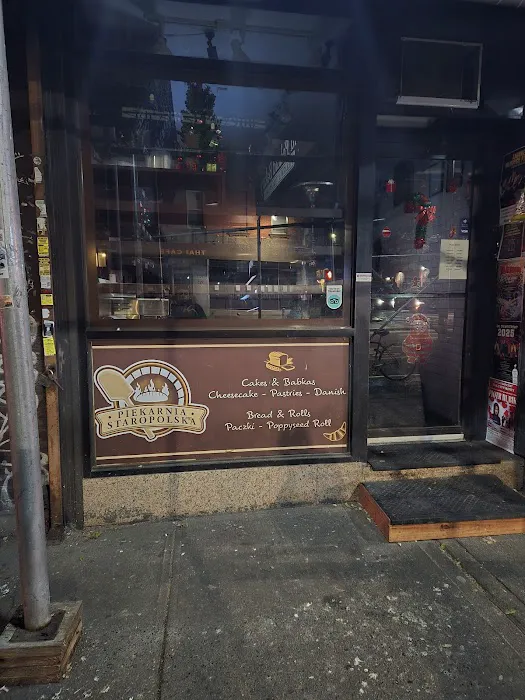 Old Poland Bakery Picture 10