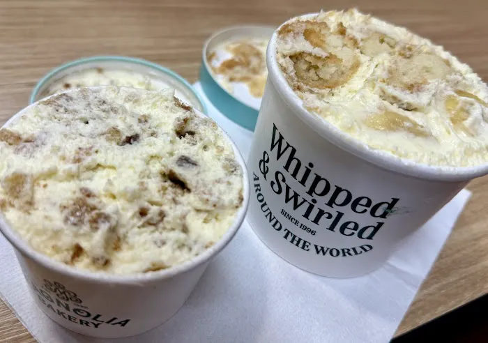 Magnolia Bakery - Rockefeller Center Picture 4