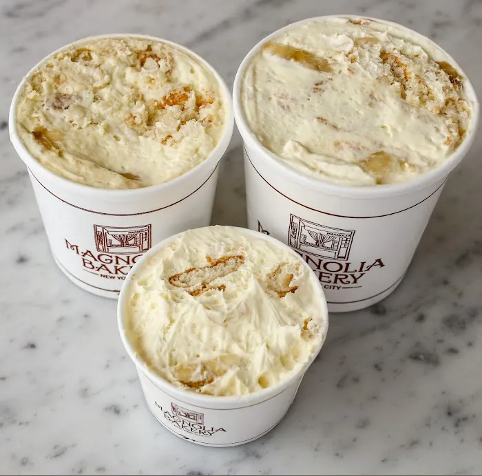 Magnolia Bakery - Rockefeller Center Picture 10