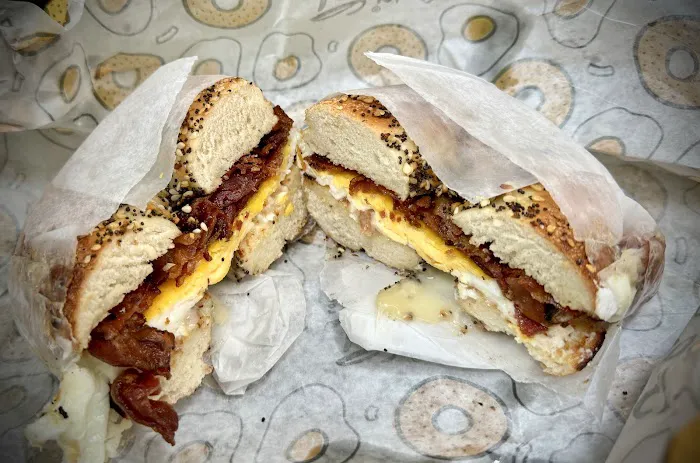 Black Seed Bagels Picture 3