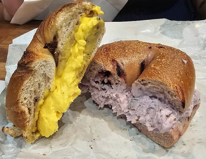 Broad Nosh Bagels Deli & Catering 42nd Street Picture 3