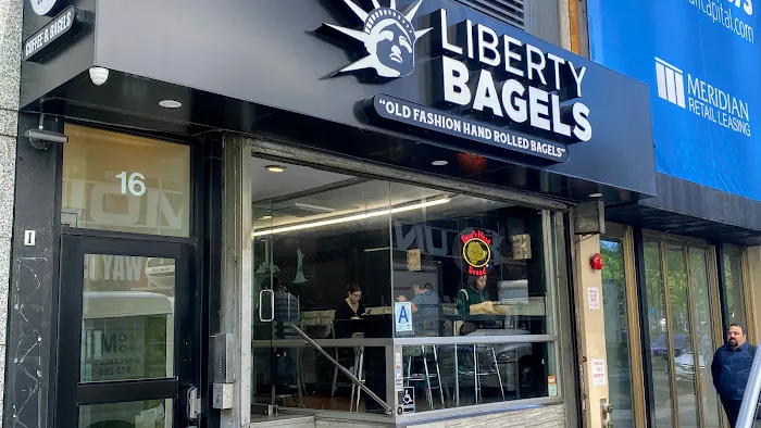 Liberty Bagels 5th Ave Picture 3