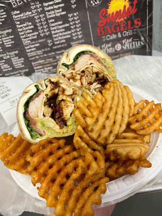 SUNSET BAGELS CAFE Picture 6