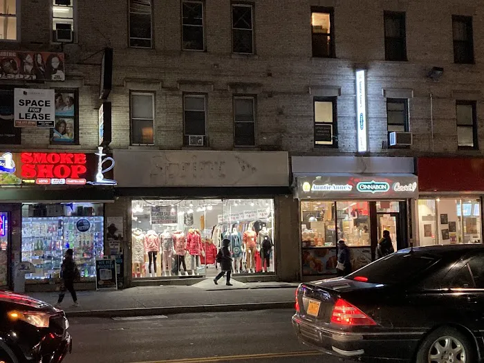 Auntie Anne's Picture 2