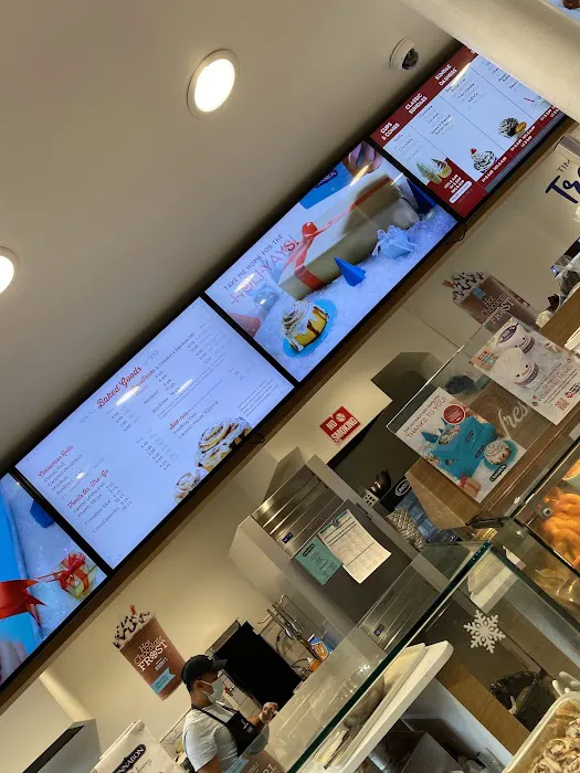 Auntie Anne's Picture 8