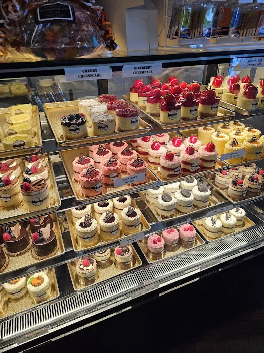 SugarBun.NYC Bakery & Cafe Picture 1