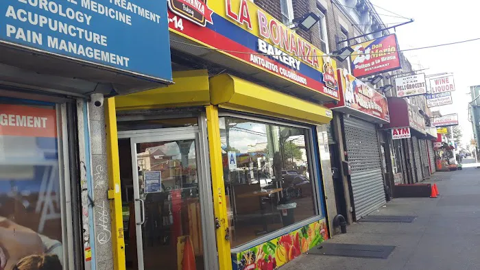 La Bonanza Bakery Picture 2