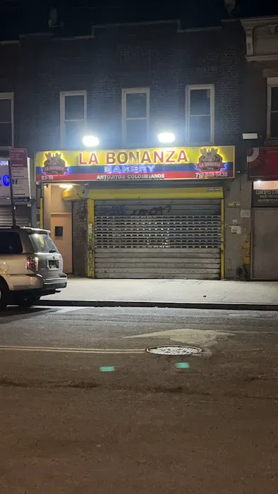 La Bonanza Bakery Picture 3