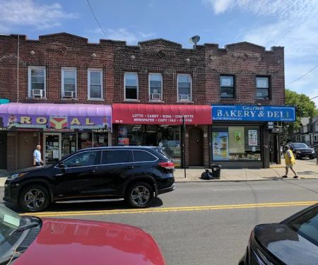 Gourmet Bakery & Deli
