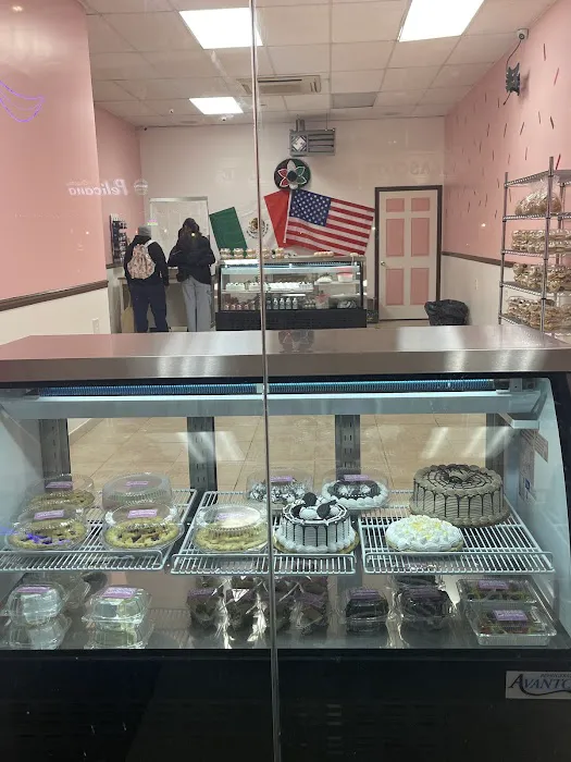 Wendy's Bakery & Sweets Picture 7