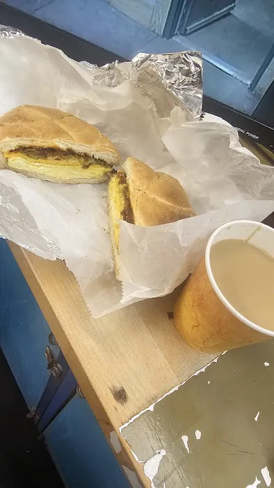 Twin Towers Bagel Express Picture 1