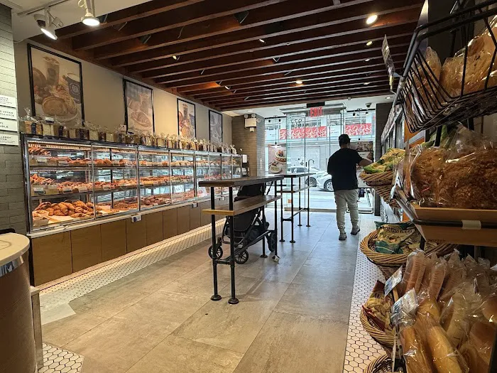 Paris Baguette Picture 2