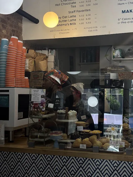Padoca Bakery + Cakes Picture 5