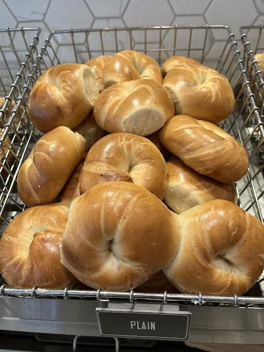 B&B BAGELS Picture 1