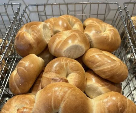 B&B BAGELS