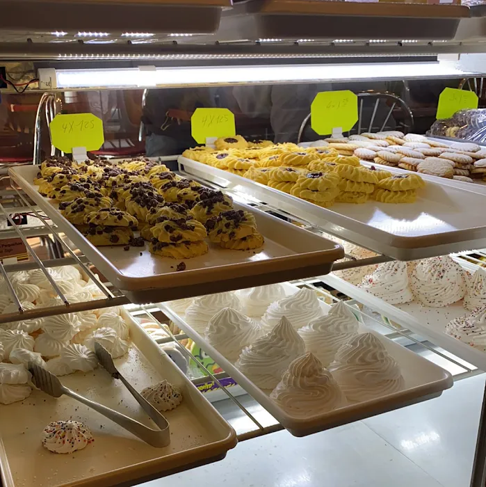 El Cafetal Bakery Picture 6