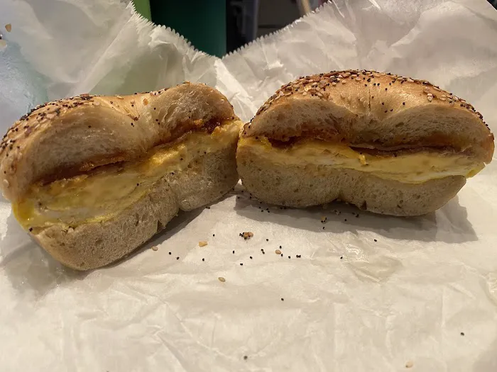 Mimi & Coco bakery bagel store Picture 4