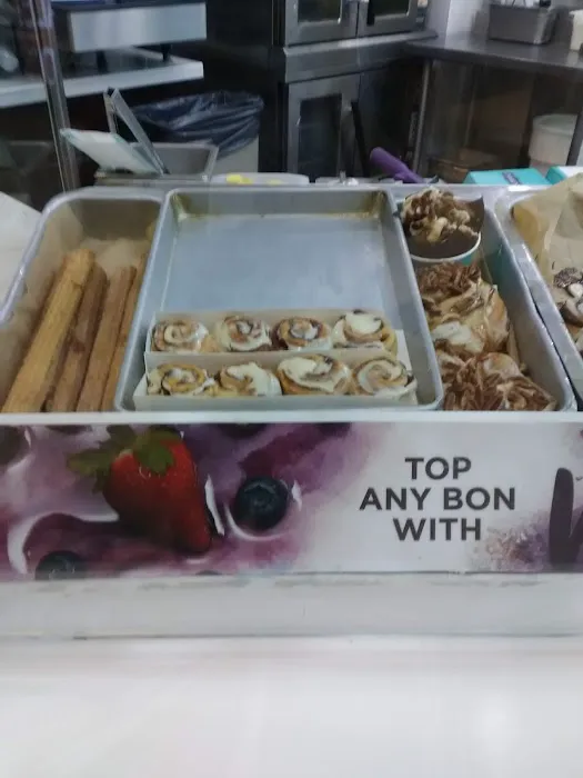 Cinnabon Picture 7