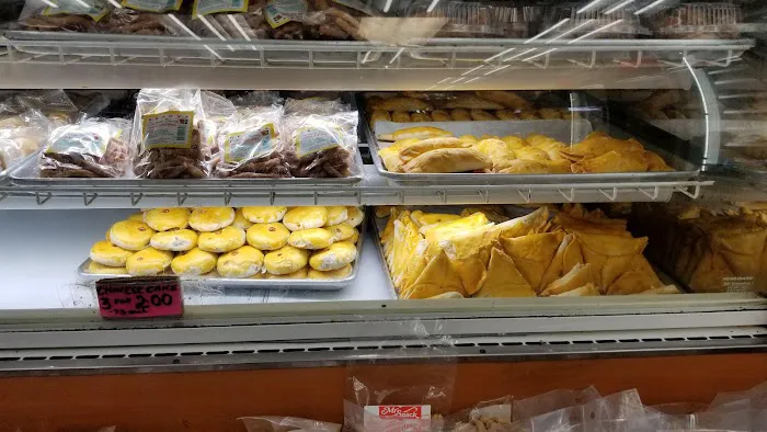 Little Guyana Bake Shop Picture 9