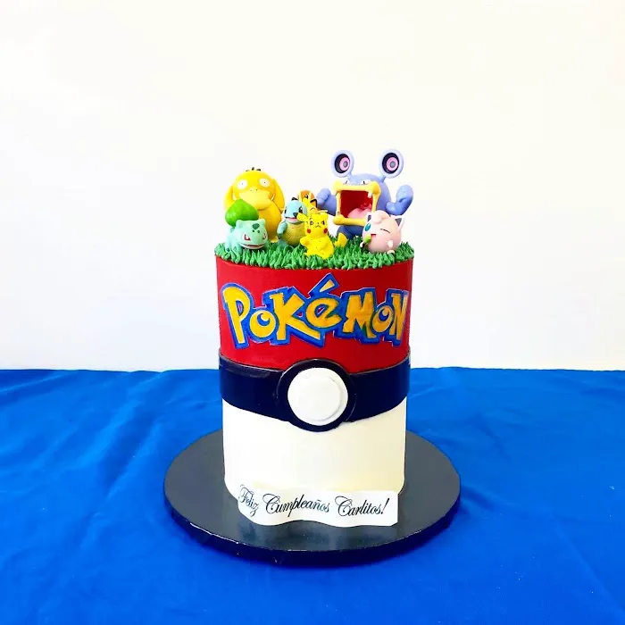Bleu Royale Cakes Picture 10