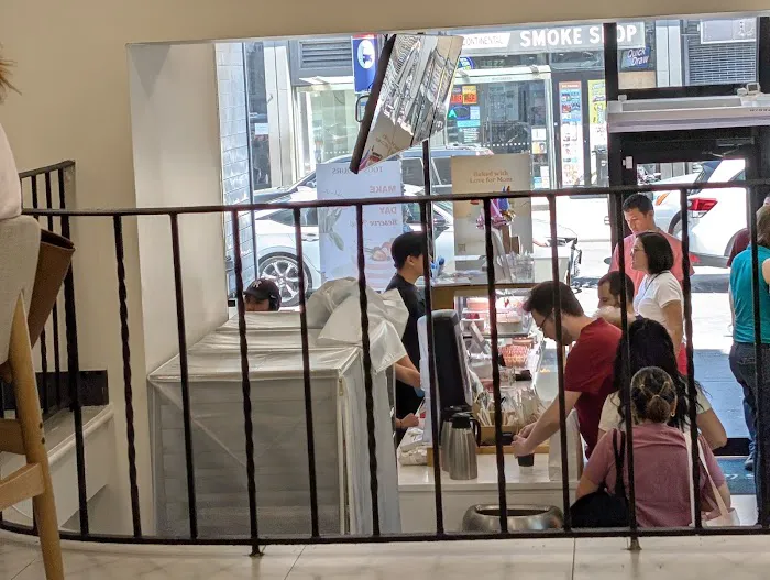 TOUS les JOURS cafe Picture 4