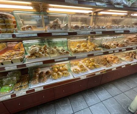 Fay Da Bakery