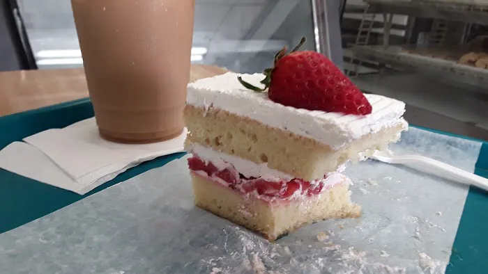 Bonelle Pastry Shop Picture 1