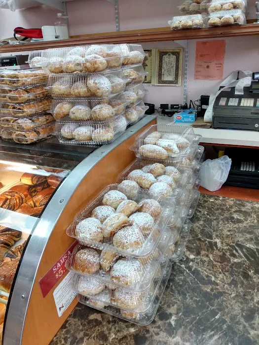 Levy's Bakery Picture 6