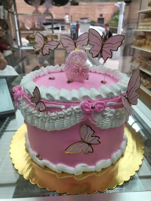 Levy's Bakery Picture 8