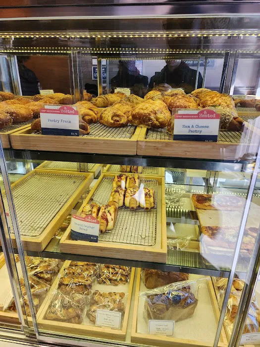 Paris Baguette Picture 2